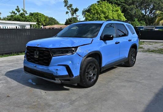 2025 Honda Pilot TrailSport - 5FNYG1H63SB104483 photo 2