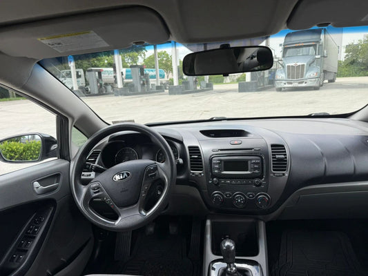 2017 KIA FORTE LX SEDAN 4D - 3KPFK4A76HE013085 photo 2