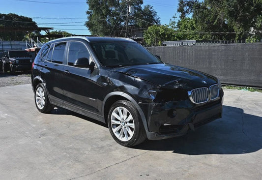 2017 BMW X3 xDrive28i - 5UXWX9C56H0T13078 photo 2
