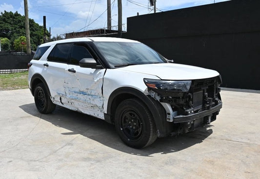 2025 Ford Explorer Hybrid Police Interceptor Utility - 1FM5K8AW1SGA87804 photo 2