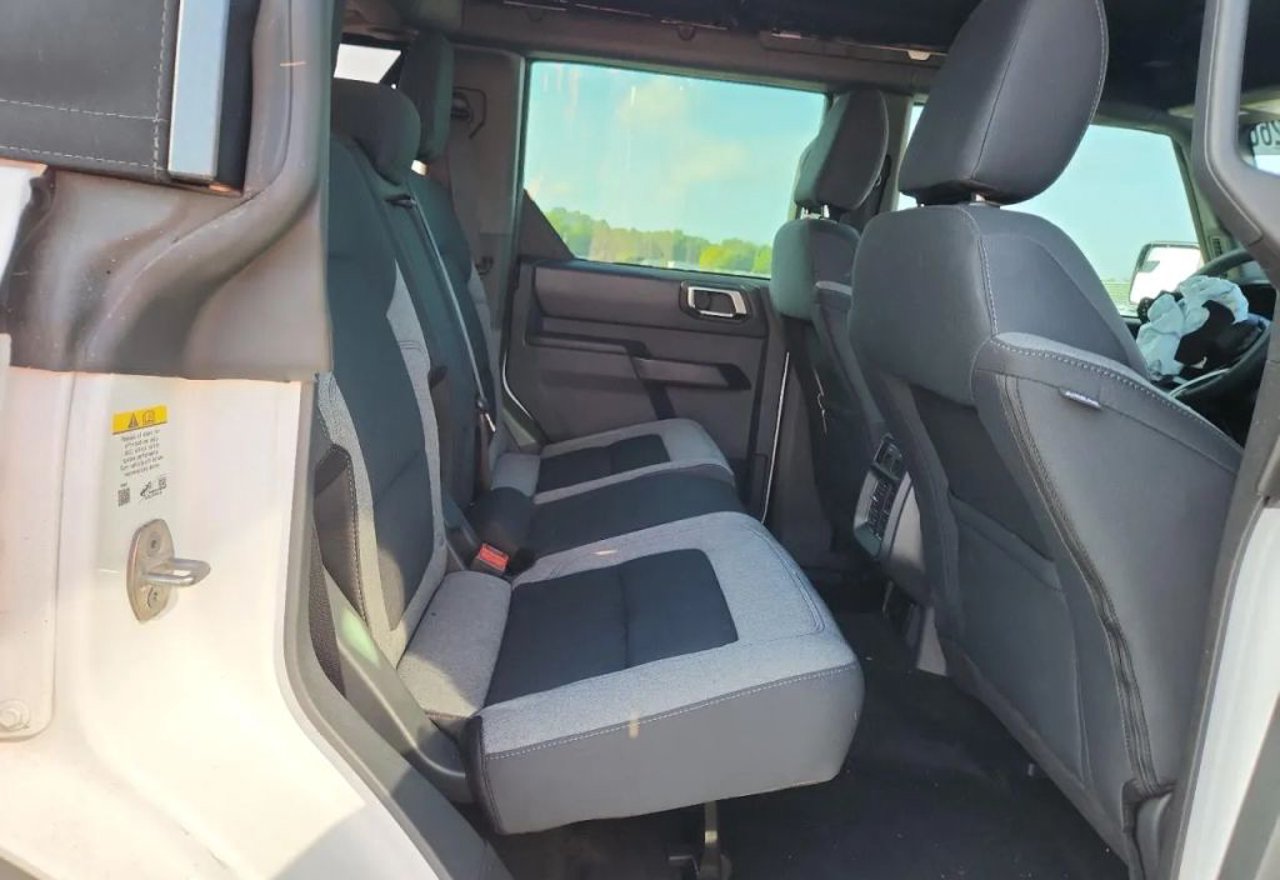 2025 Ford Bronco Base - 1FMDE6BH4SLA92445 photo 20