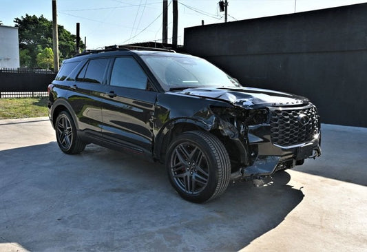 2026 Ford Explorer ST - 1FMWK7GC0TGA11360 photo 2