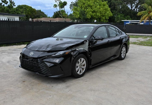 2026 Toyota Camry LE - 4T1DAACK1TU717453 photo 2