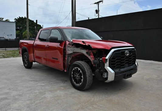 2025 Toyota Tundra SR5 - 5TFLA5EC8SX042176 photo 2