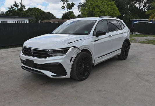2024 Volkswagen Tiguan SE R-Line Black - 3VVCB7AX6RM055138 photo 2