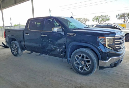 2022 GMC Sierra 1500 SLT - 3GTUUDET9NG658905 photo 2