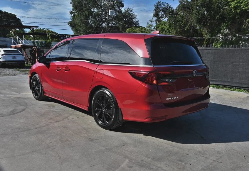 2023 Honda Odyssey Sport - 5FNRL6H73PB014635 photo 6