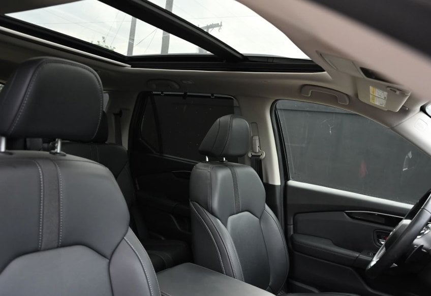 2023 Honda Pilot Touring - 5FNYG2H74PB014250 photo 10