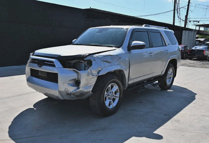 2023 Toyota 4Runner SR5 - JTEEU5JRXP5303154 photo 18
