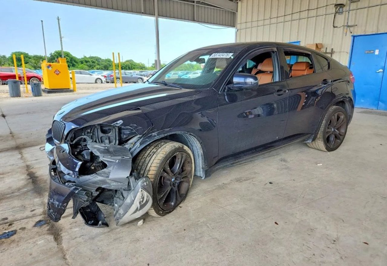 2014 BMW X6 xDrive50i - 5UXFG8C59EL593082 photo 13