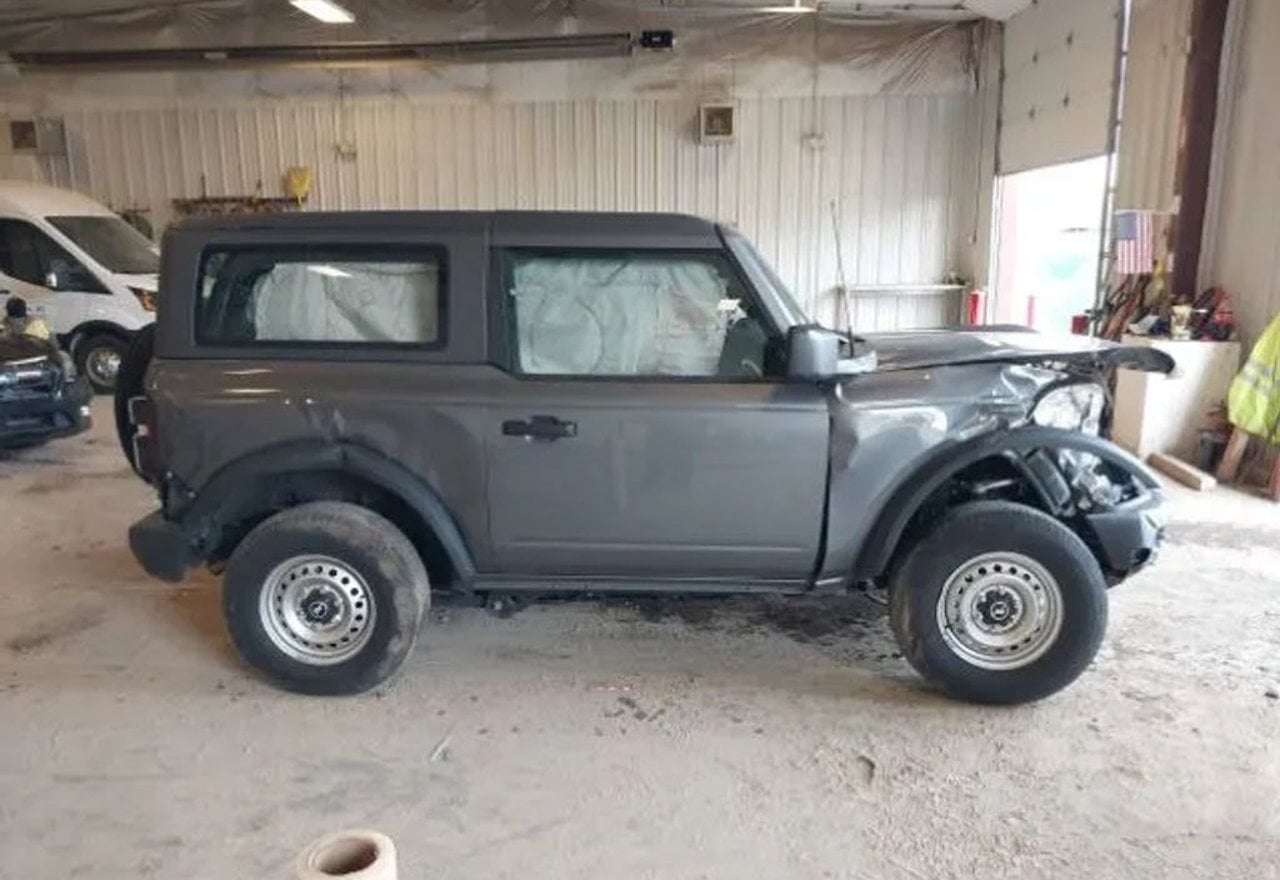 2025 Ford Bronco Base - 1FMDE6AH5SLA62050 photo 17