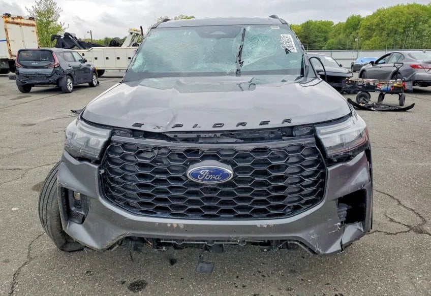 2025 Ford Explorer ST-Line - 1FMUK8KH5SGB37860 photo 6