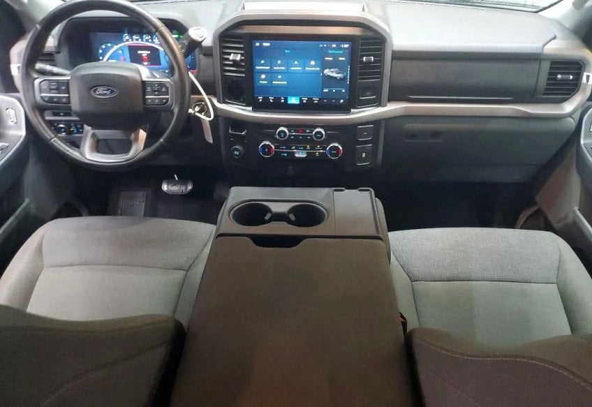 2025 Ford F-150 XLT - 1FTEW3K52SKE53218 photo 8