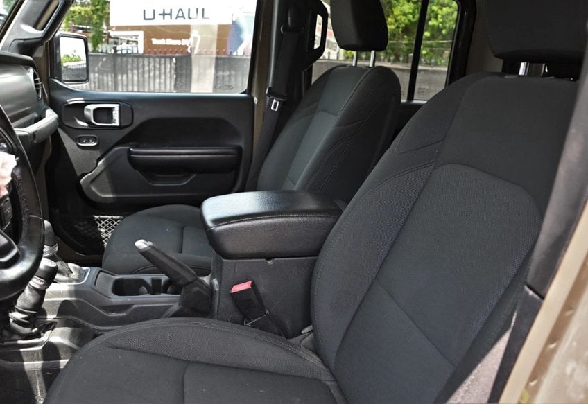 2020 Jeep Gladiator Sport S - 1C6JJTAGXLL167796 photo 13