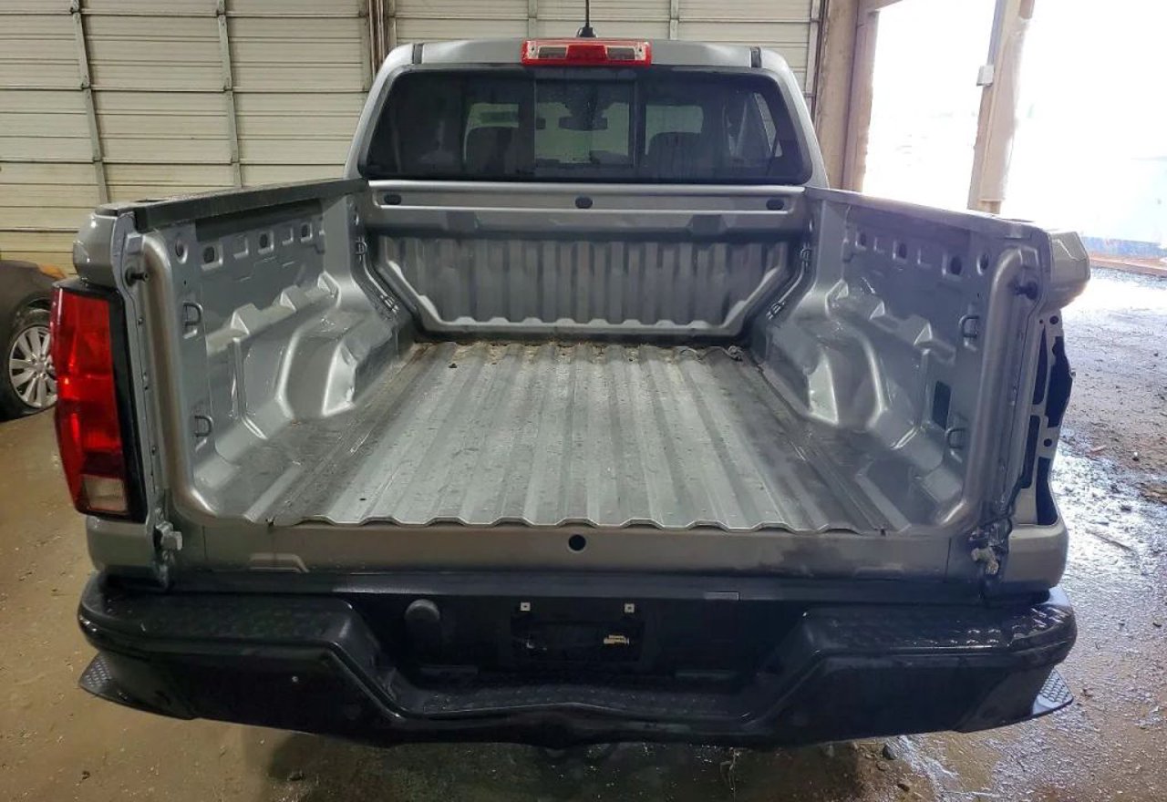 2025 Chevrolet Colorado Work Truck - 1GCPSBEK2S1170615 photo 17