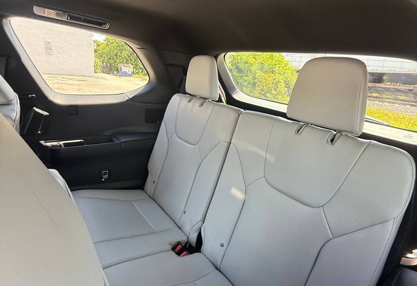 2025 Lexus TX 350 - 5TDAAAB65SS038235 photo 15