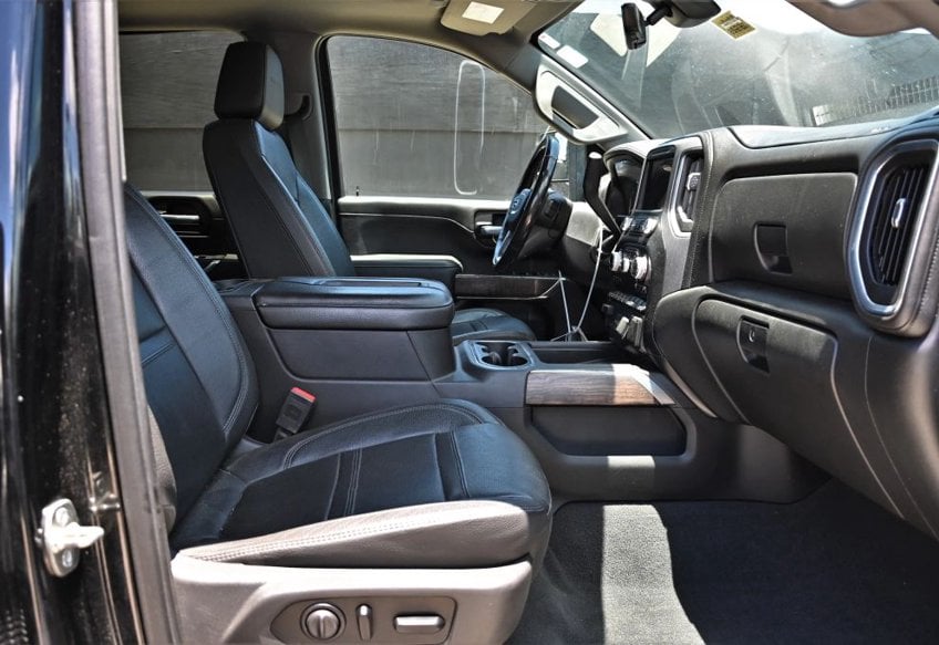 2020 GMC Sierra 3500HD Denali - 1GT49WE78LF224022 photo 17
