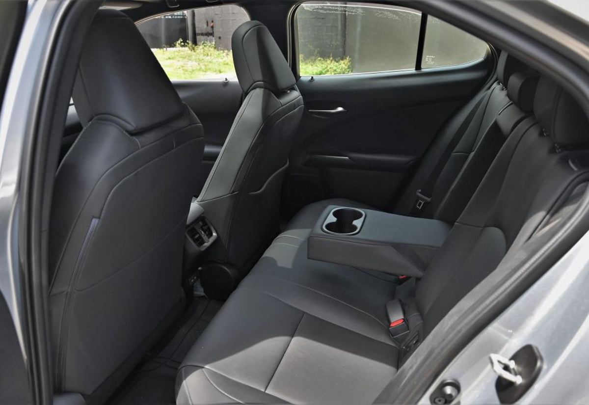 2023 Lexus UX 250h Premium - JTHP6JBHXP2152371 photo 30
