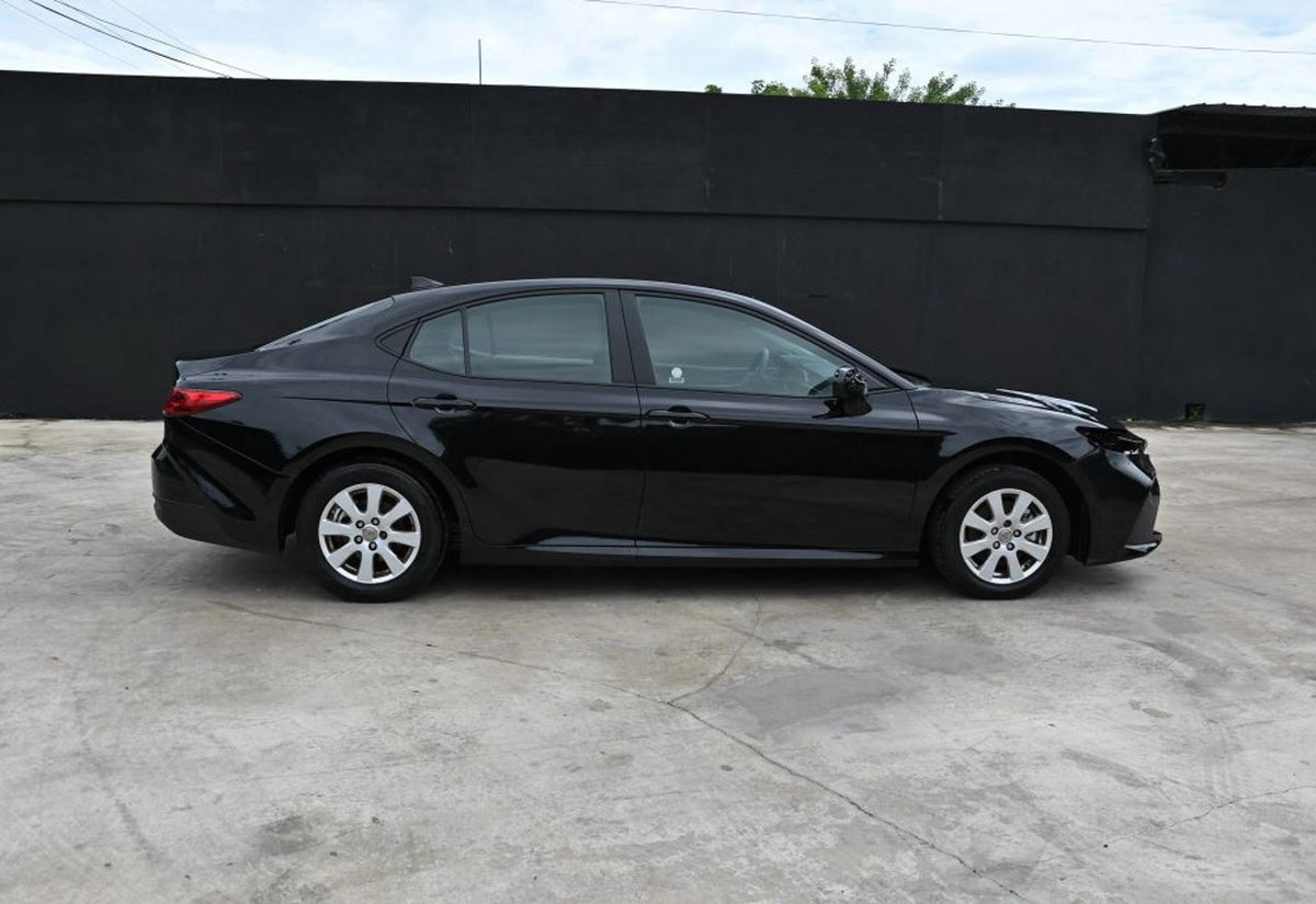 2026 Toyota Camry LE - 4T1DAACK1TU717453 photo 19