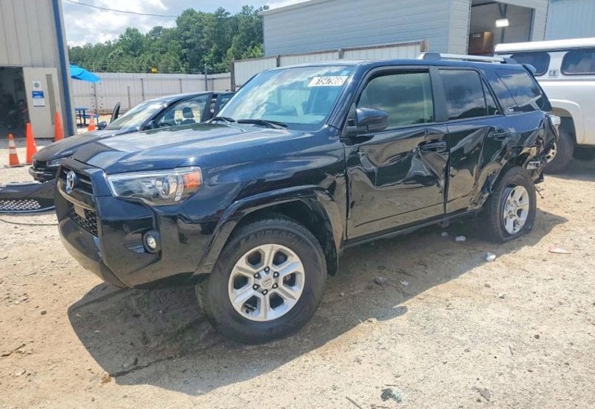 2024 Toyota 4Runner SR5 Sport Utility 4D - JTEEU5JR0R5306292 photo 1