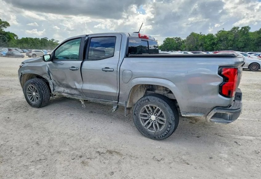 2023 Chevrolet Colorado LT - 1GCPSCEK5P1227239 photo 4