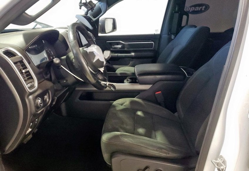 2020 Ram 1500 - 1C6RREFT4LN107742 photo 8