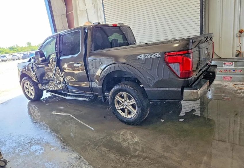 2024 Ford F-150 XLT - 1FTFW3L89RFA80999 photo 4