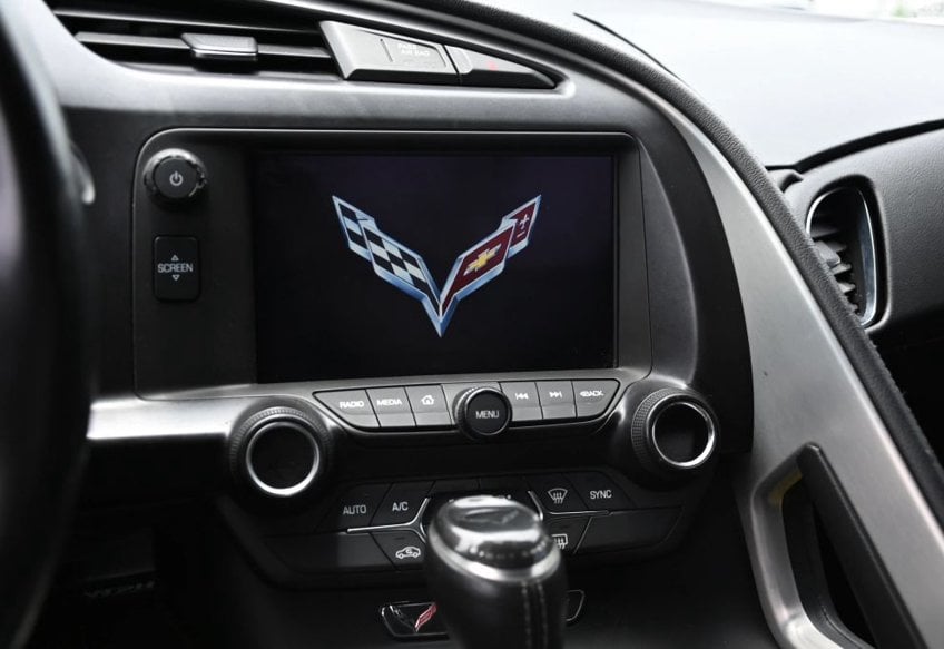 2017 Chevrolet Corvette Stingray - 1G1YB2D76H5114317 photo 10