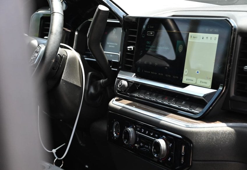 2023 Chevrolet Silverado 1500 LT - 1GCPDKEK4PZ200457 photo 8