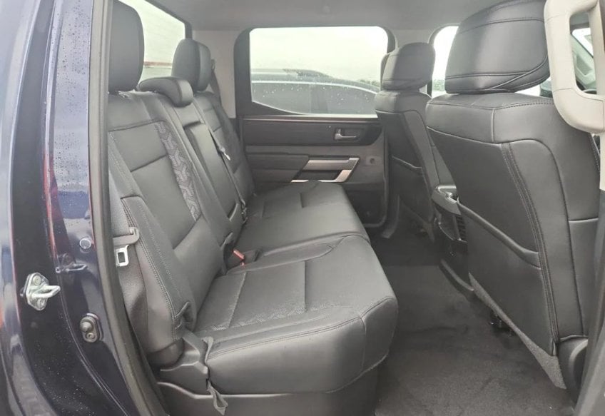 2024 Toyota Tundra SR5 - 5TFLA5DB9RX211530 photo 10