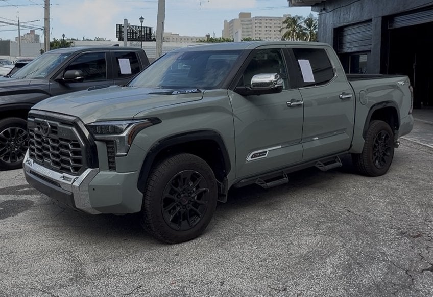 2024 Toyota Tundra 1794 Edition HV - 5TFMC5DB9RX074071 photo 1