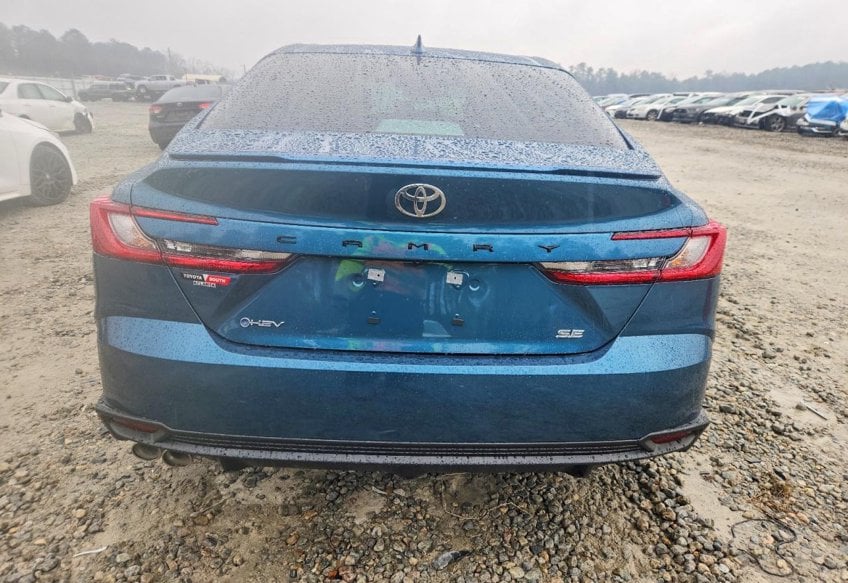2026 Toyota Camry XSE - 4T1DAACK8TU257000 photo 6