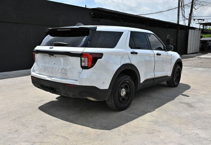 2025 Ford Explorer Police Interceptor Utility - 1FM5K8AB8SGA35292 photo 3