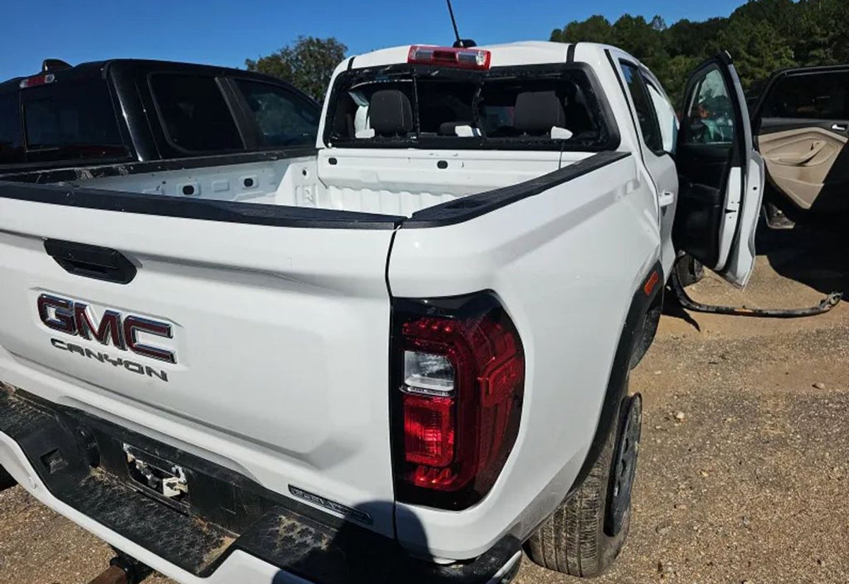 2026 GMC Canyon Elevation - 1GTP1BEK6T1109725 photo 12