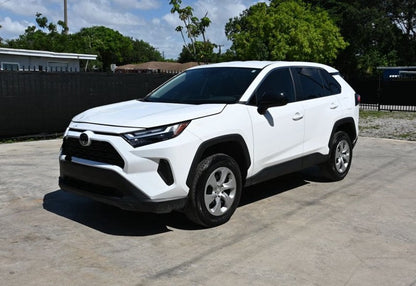 2024 Toyota RAV4 LE - 2T3H1RFV2RW316113 photo 2