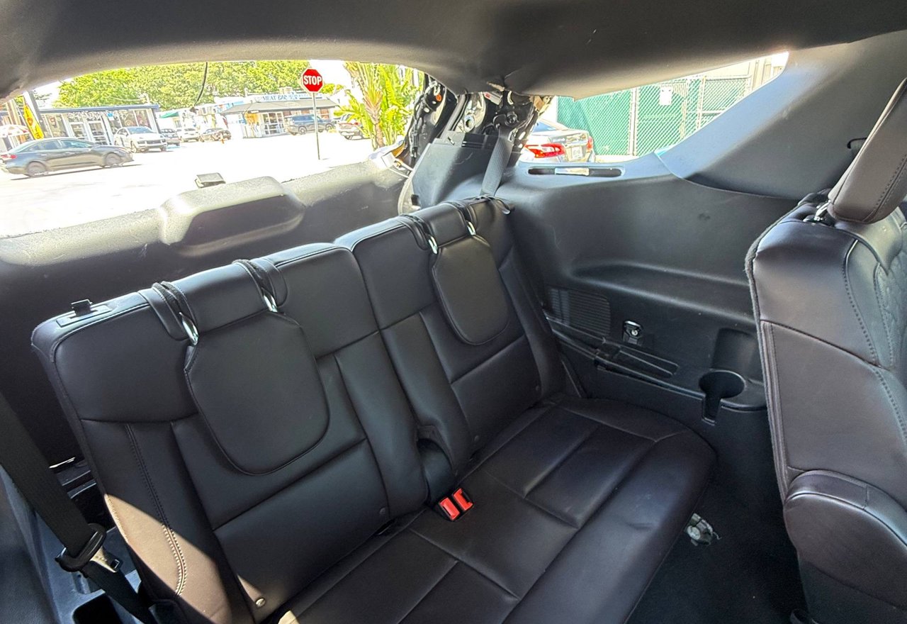 2025 Ford Explorer Platinum - 1FMUK8HH4SGB67133 photo 30
