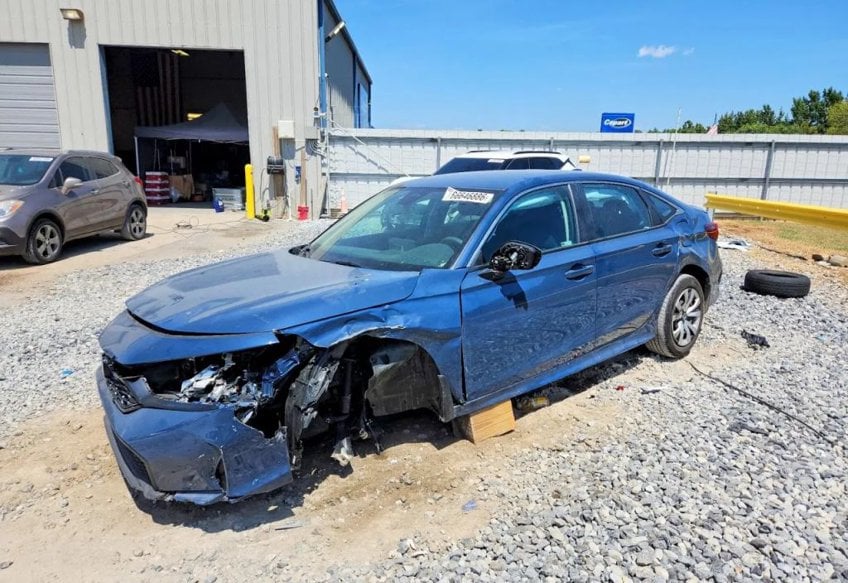 2026 Honda Civic LX - 2HGFE2F21TH586631 photo 2