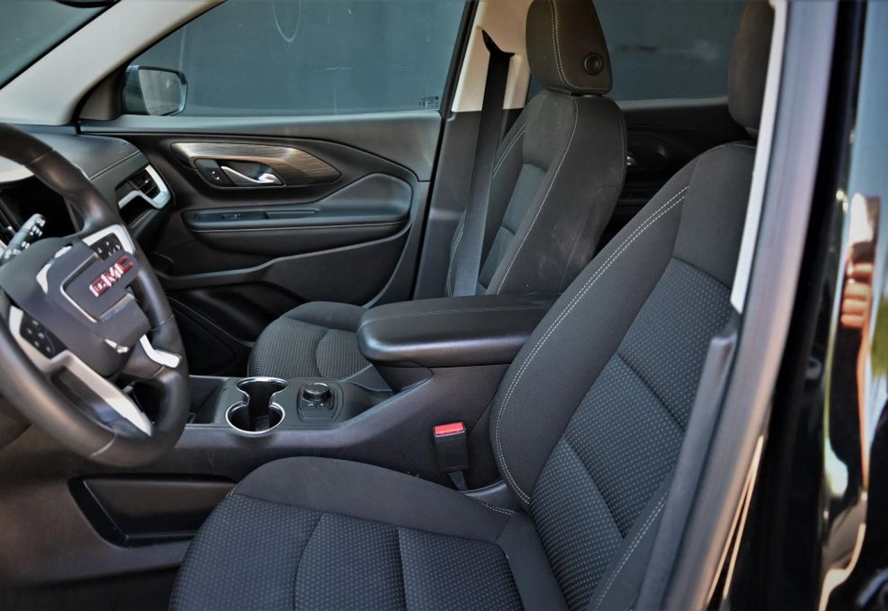 2024 GMC Terrain SLE - 3GKALMEG6RL352223 photo 30
