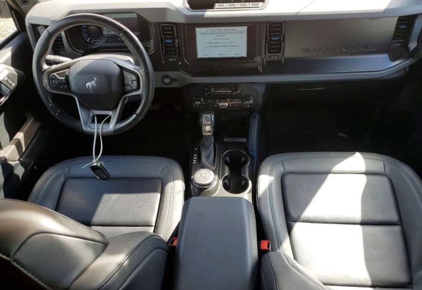 2021 Ford Bronco Black Diamond - 1FMEE5BH9MLA61046 photo 8