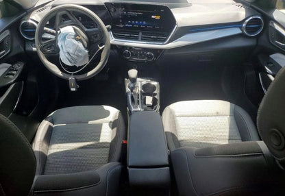 2026 Chevrolet Trax LT - KL77LHEPXTC146044 photo 9