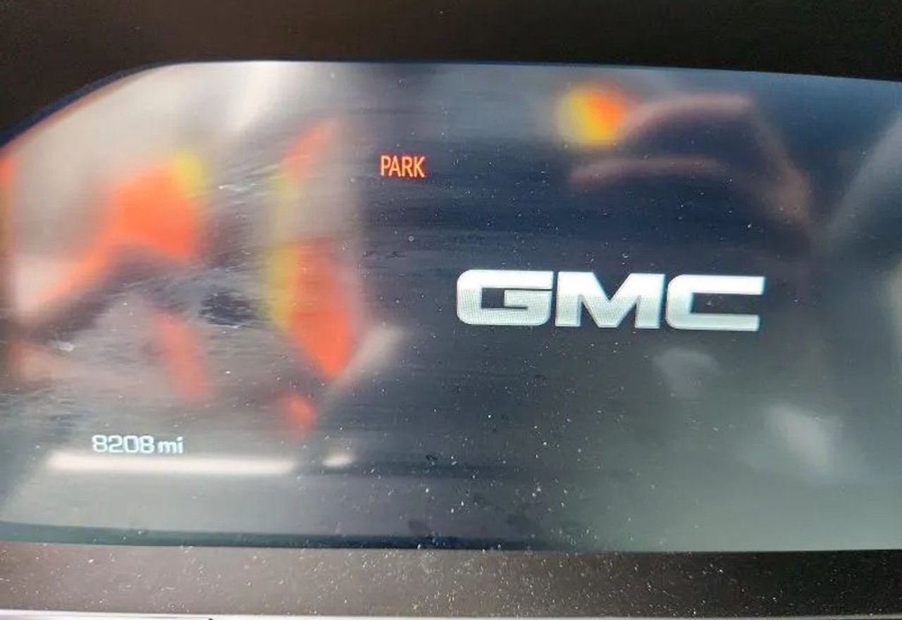 2026 GMC Sierra 1500 SLT - 1GTUUDED1TZ254518 photo 17