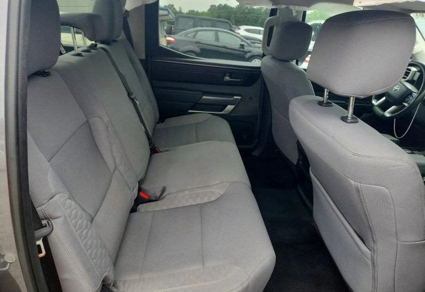 2022 Toyota Tundra SR5 - 5TFLA5AB4NX019379 photo 10