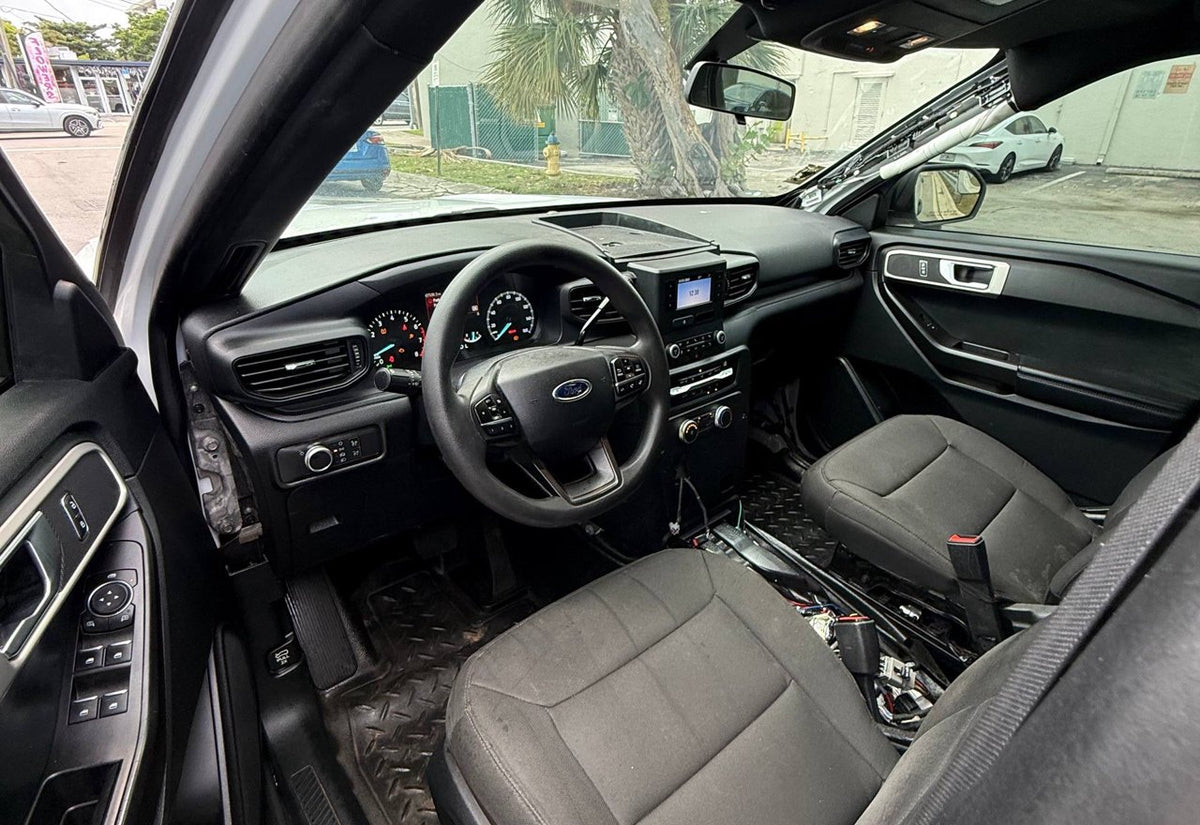 2021 Ford Explorer Police Interceptor Utility - 1FM5K8AB6MGA19384 photo 20