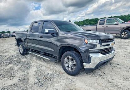 2022 Chevrolet Silverado 1500 Limited LT Pickup 4D 5 3/4 ft - 1GCPWCED0NZ132141 photo 1