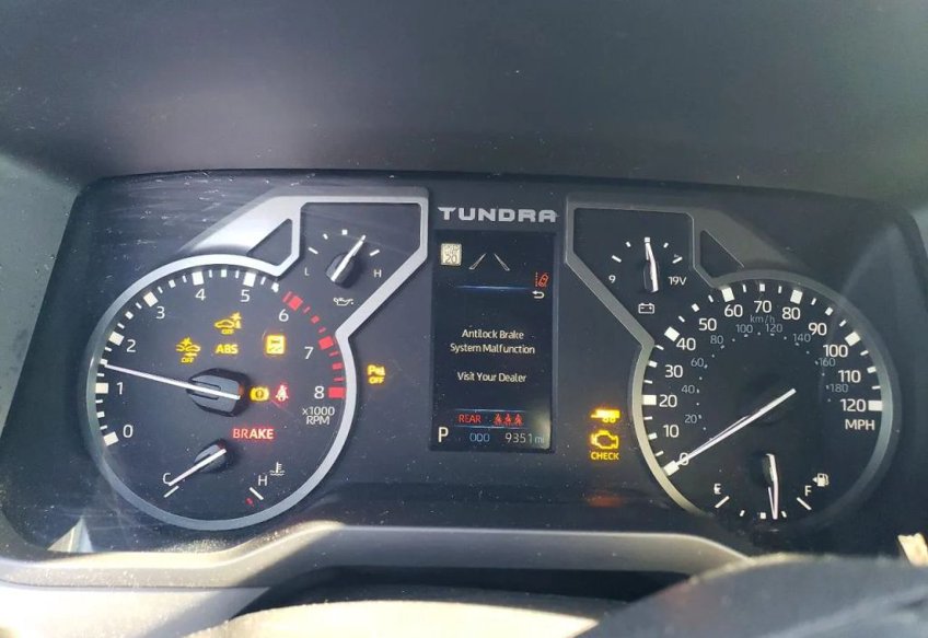 2025 Toyota Tundra SR5 - 5TFLA5EC8SX042176 photo 7