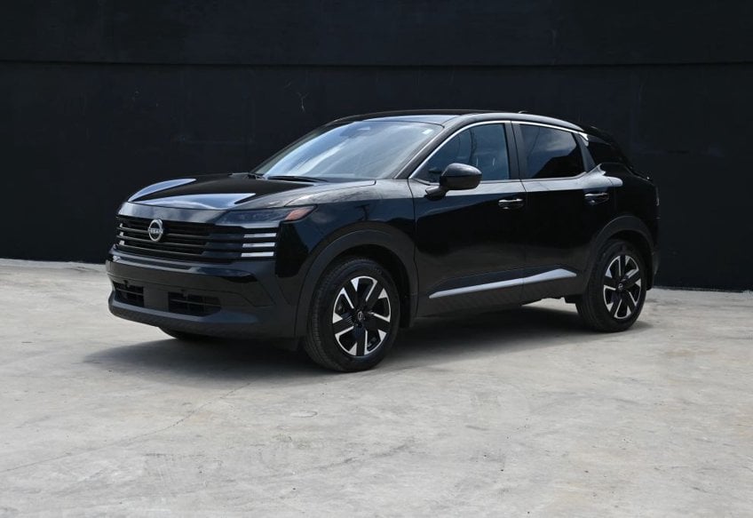 2025 Nissan Kicks SV - 3N8AP6CB9SL365089 photo 2
