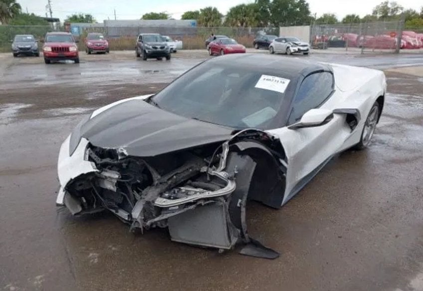2024 Chevrolet Corvette Stingray - 1G1YA2D41R5123968 photo 2