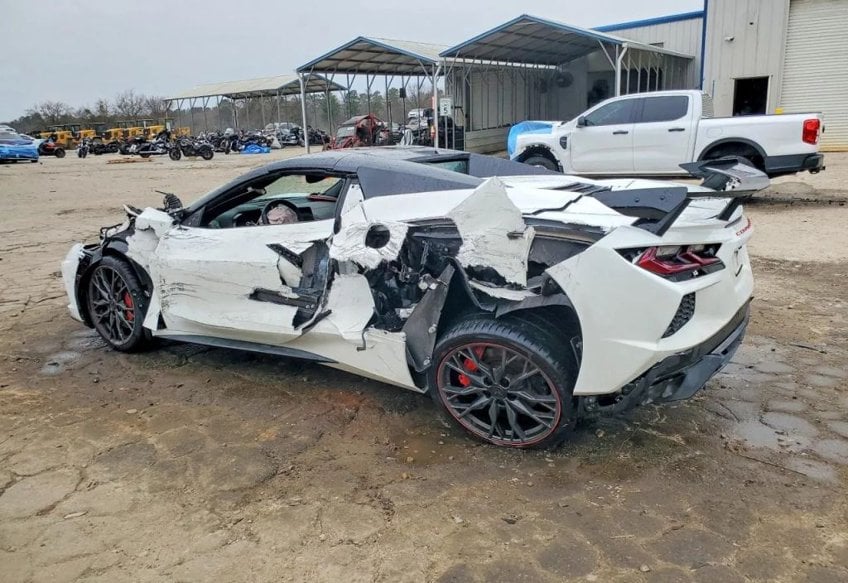 2023 Chevrolet Corvette Stingray - 1G1YB3D42P5114762 photo 4