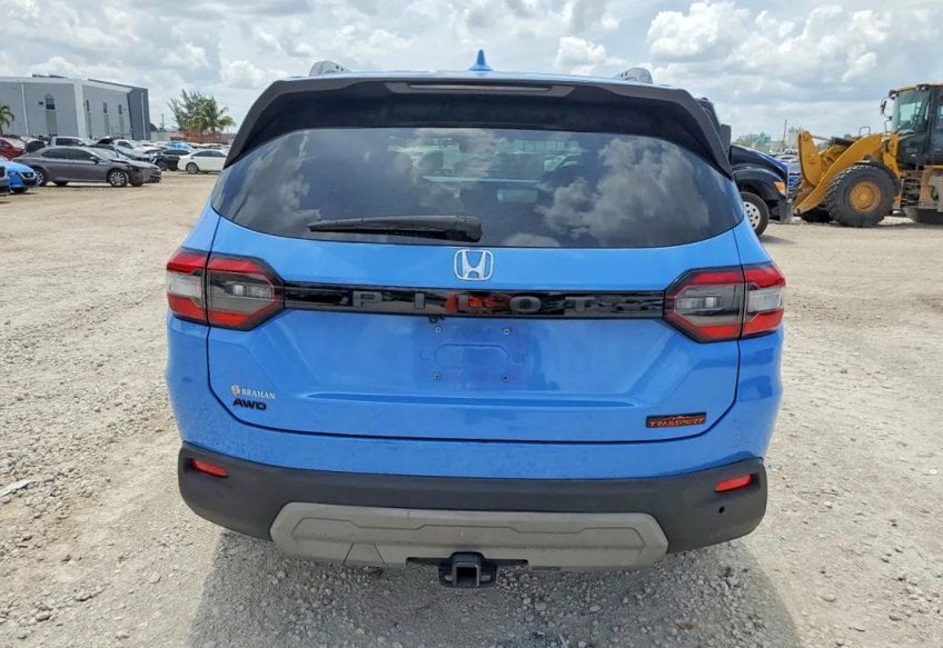 2025 Honda Pilot TrailSport - 5FNYG1H63SB104483 photo 6