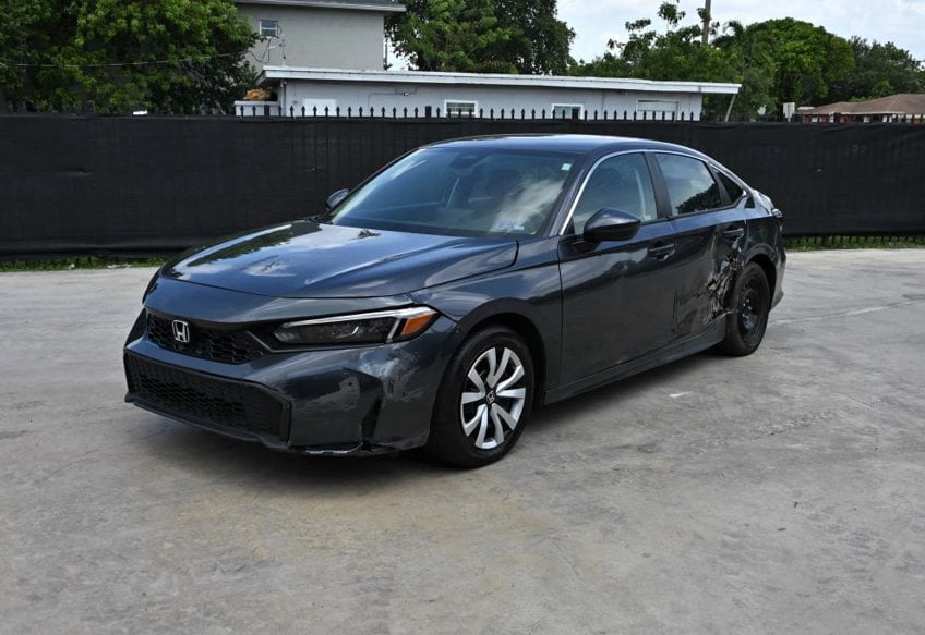 2025 Honda Civic LX - 2HGFE2F27SH587426 photo 2